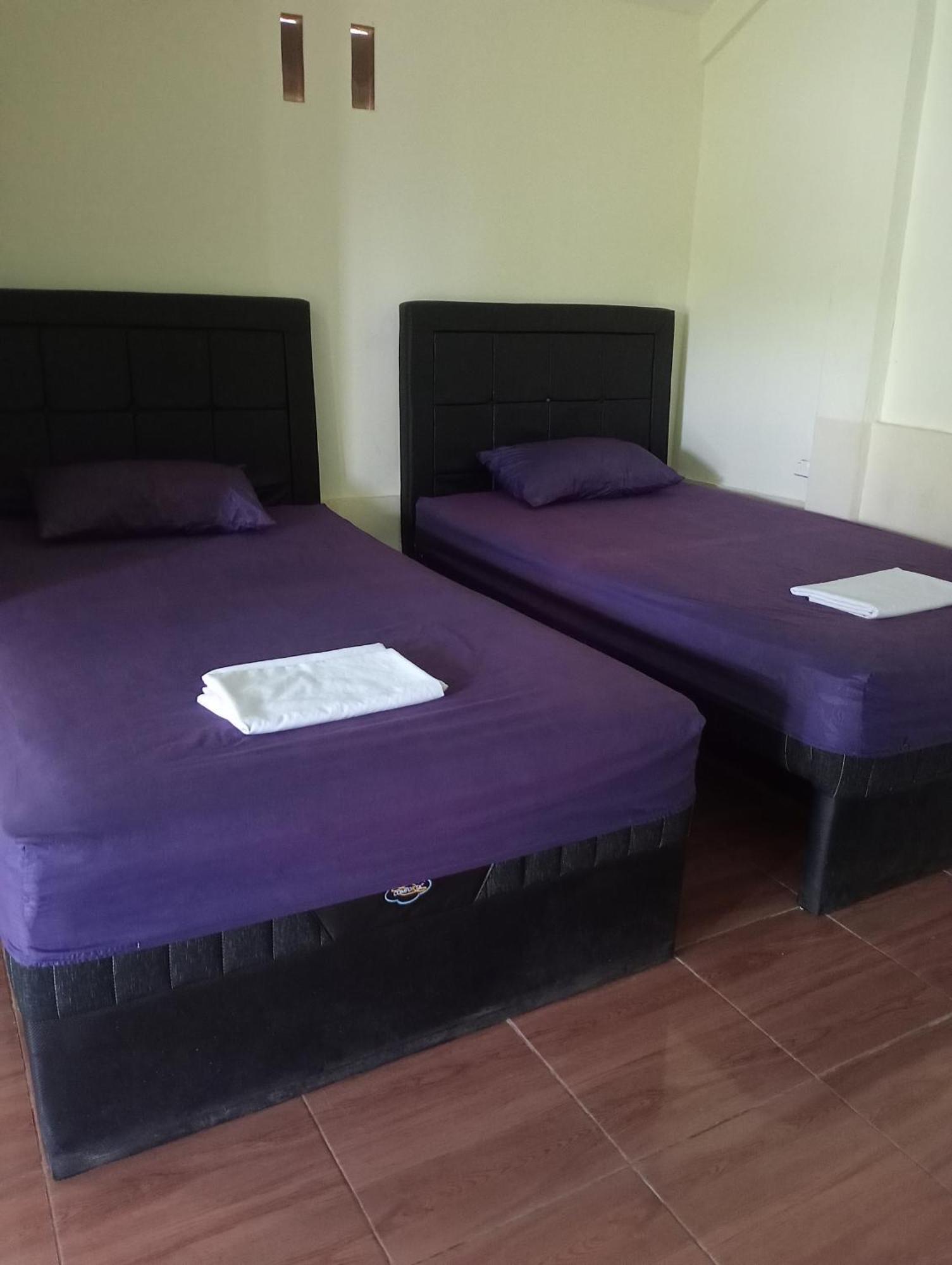 The Daun Puntik Homestay Pemenang Экстерьер фото